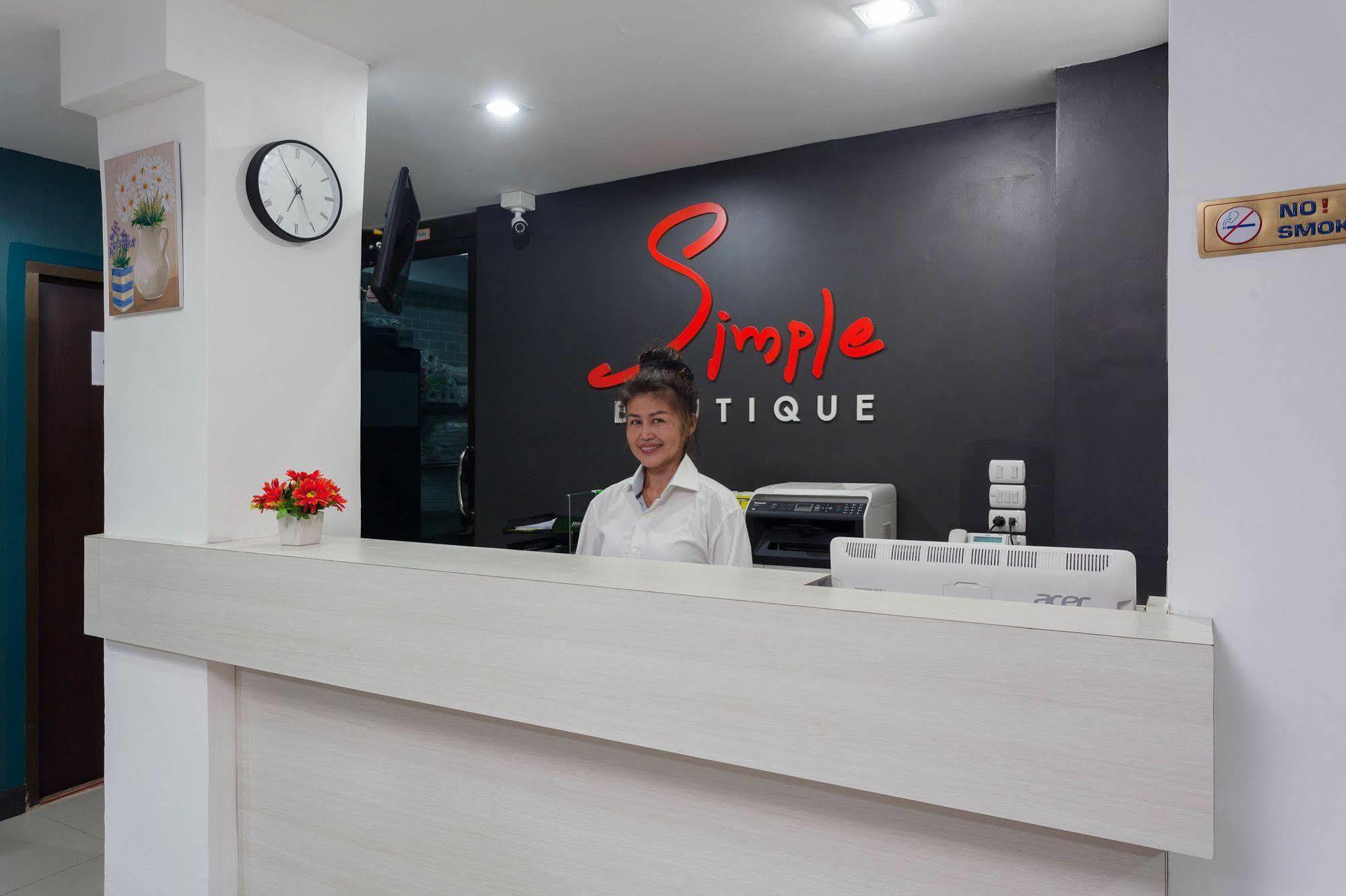 Hotel Simple Boutique Seabreeze Patong Esterno foto